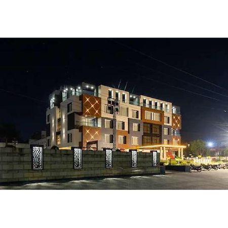 Hotel Shivay President Udždžain Exteriér fotografie
