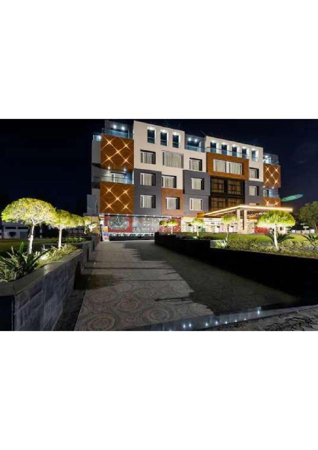 Hotel Shivay President Udždžain Exteriér fotografie