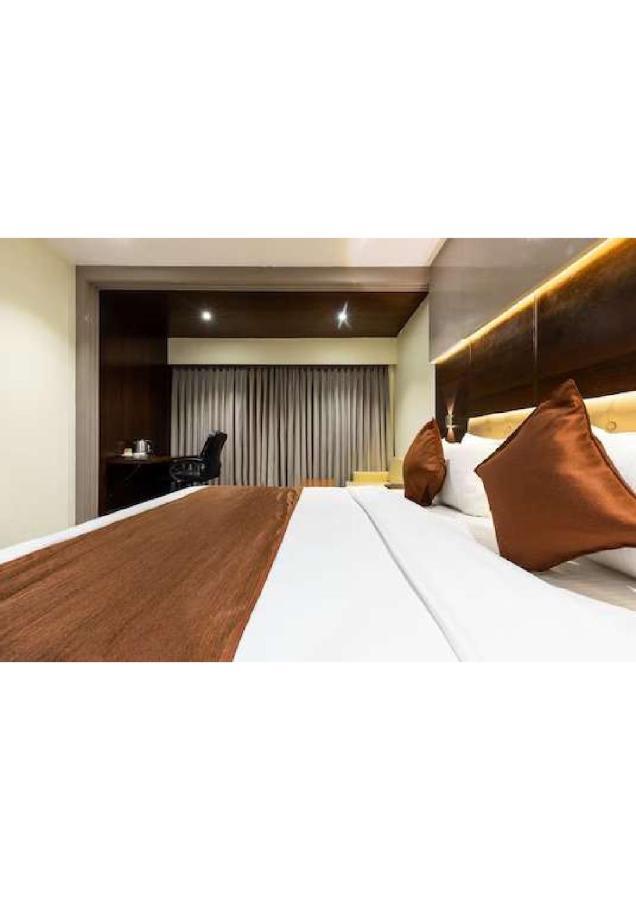Hotel Shivay President Udždžain Exteriér fotografie